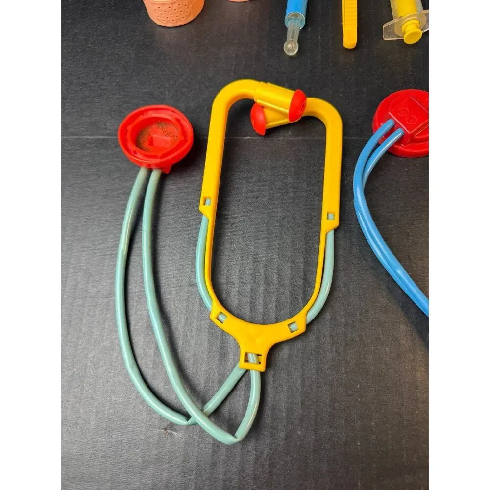 Vtg Fisher Price Medical Kit Doctor Bag 1987 Black w/Accessories 12 Pieces *READ